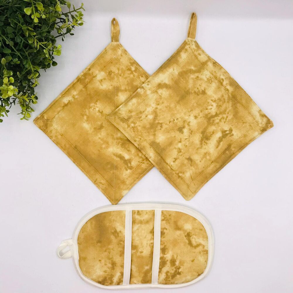 3 Piece Baking Set: 1 Finger Hotpads and 2 Square Potholders, Neutral Tans